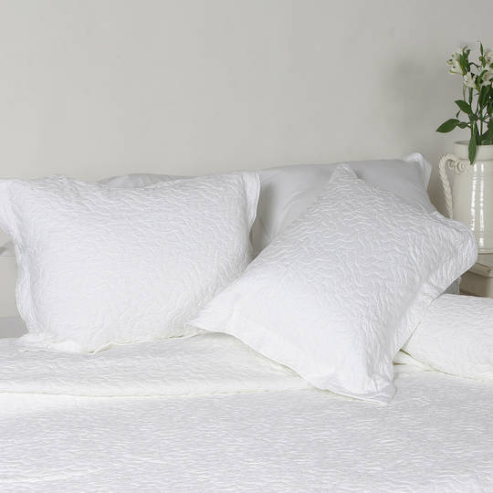 Importico - Enrugada Bedspread