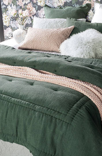Bianca Lorenne - Marcello Comforter/Eurocase - Pine