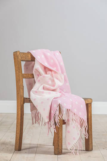 Importico - Foxford Lambswool Throw - Pink Spot Baby Throw