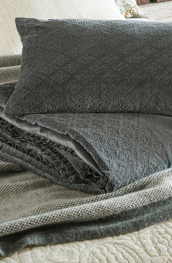 Bianca Lorenne - Sashiko Comforter and Cushion - Charcoal