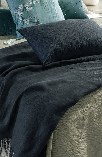 Bianca Lorenne - Sashiko Cushion - Midnight