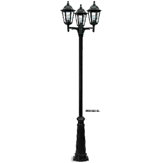 Modica Three Lantern Post DU83023