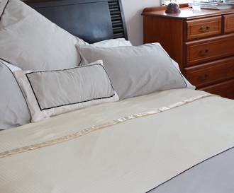 Ivory -Super Merino Thermaweave Merino Blankets - Square
