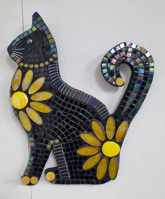 Mosaic Black / yellow Cat