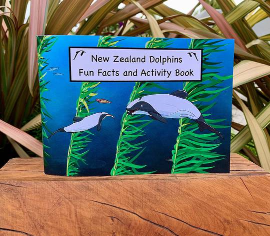 Hector Dolphin Fact and Activity Book