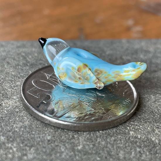 NZ Lampwork (Karen Southey): Bird Bead - Light Aqua