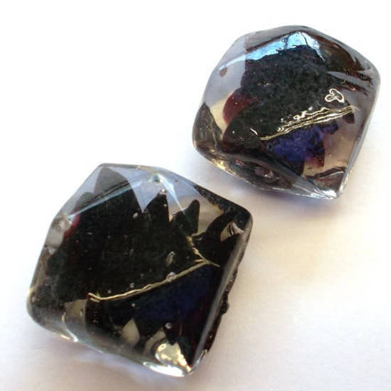 Chinese Lampwork Bead (15mm): Very dark purple/clear faceted square