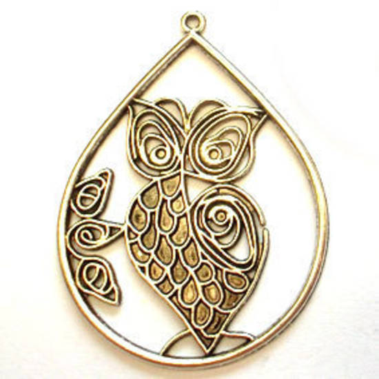 Metal Charm: Filigree Owl in surround - antique silver