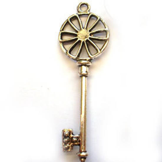 Metal Charm: Large wheel head key - antique silver