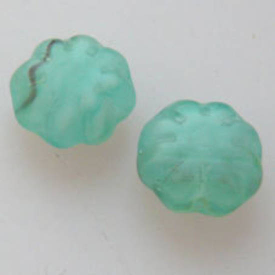 NEW! Flat Flower, 9mm - Chrysolite/White opaque, purple line