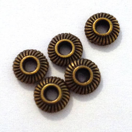 Metal Spacer: Brass with lined edge, 5mm