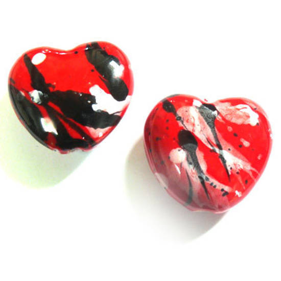 Porcelain Heart, 25mm, red/black