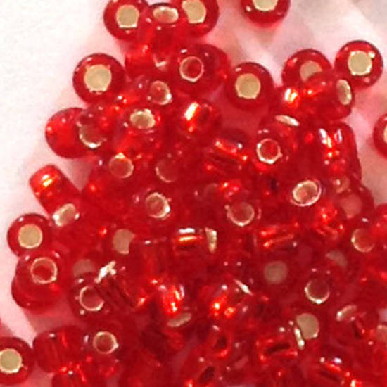 Matsuno size 11 round: 11 - Red, silver lined (7 grams)