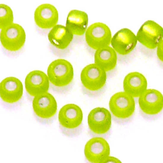 Matsuno size 11 round: F14 - Frosted Lime, silver lined