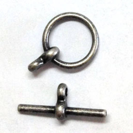 Toggle: Plain with figure 8 loops - antique silver