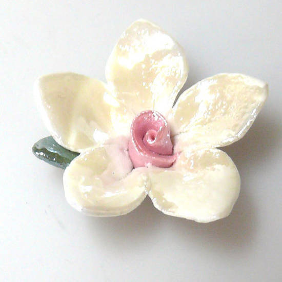 Handmade porcelain 5 petal flower, 35mm: White