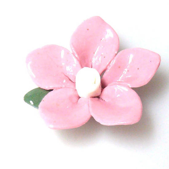 Handmade porcelain 5 petal flower, 35mm: Pink