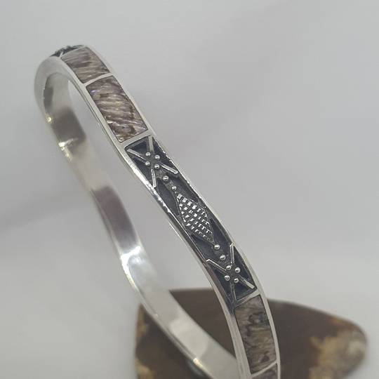 NZ Paua Shell Silver Bangle