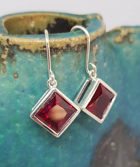 Sparkling red, princess cut synthetic ruby earrings