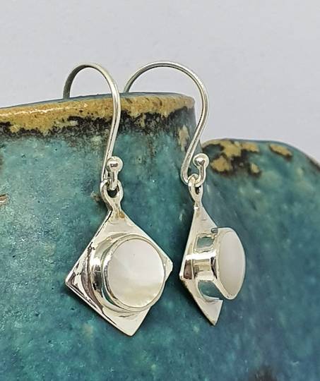 Silver mother of pearl small drop earrings