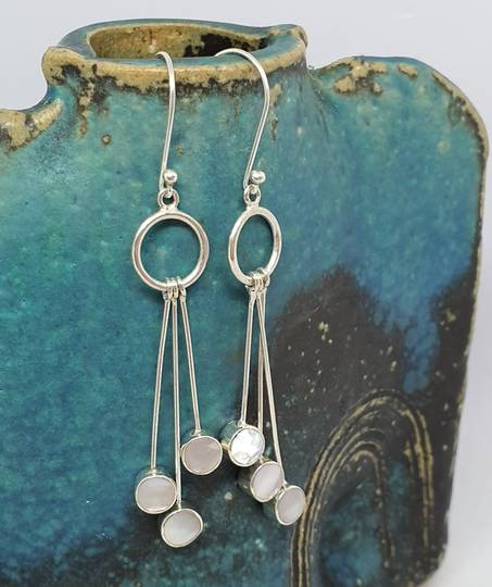Long mother of pearl silver earrings