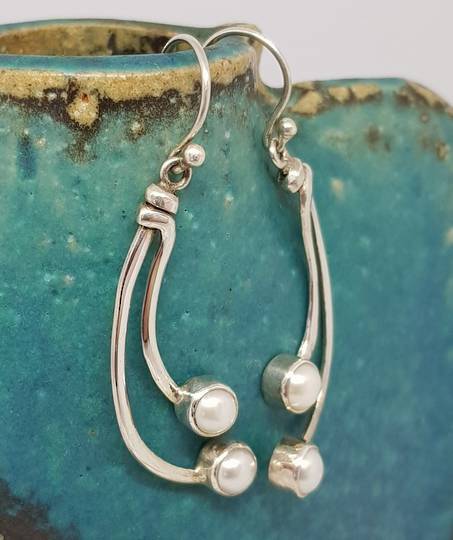 Long stem pearl earrings - sterling silver