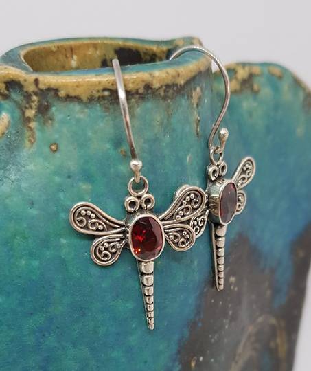 Silver dragonfly earrings with garnet