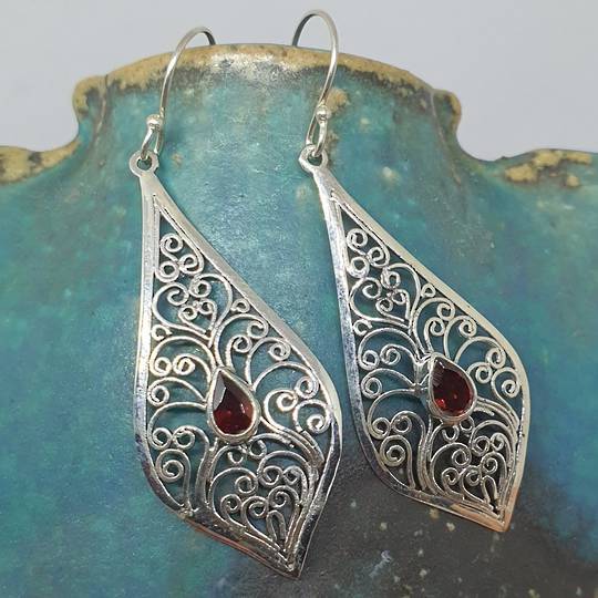 Sterling silver filigree garnet earrings