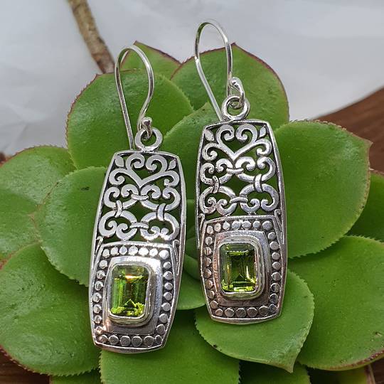 Silver peridot cz earrings in long rectangle filigree