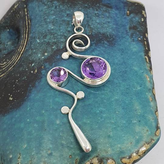 Amethyst Silver Pendant - Passion starts here