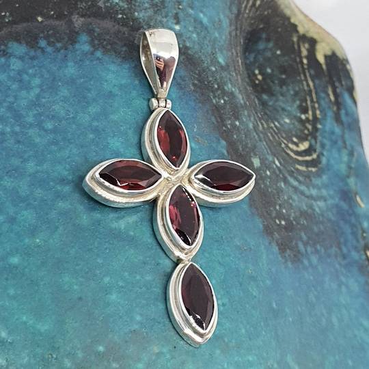 Deep red garnet sterling silver pendant cross