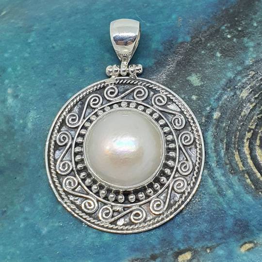 Large round silver pearl pendant