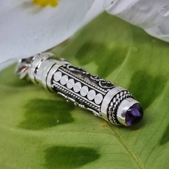 Silver filigree silver prayer box pendant with amethyst