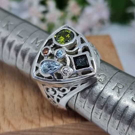 Sterling silver gemstone ring made in NZ