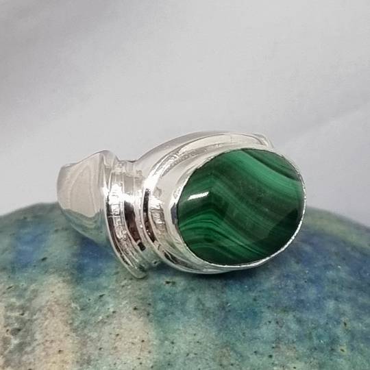 Made in New Zealand, sterling silver malachite gemstone ring