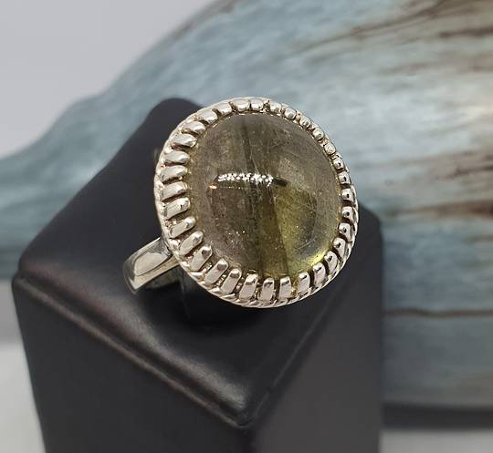 Large round labradorite sterling silver ring