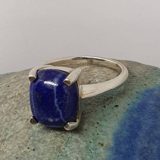 Sterling silver lapis lazuli dress ring