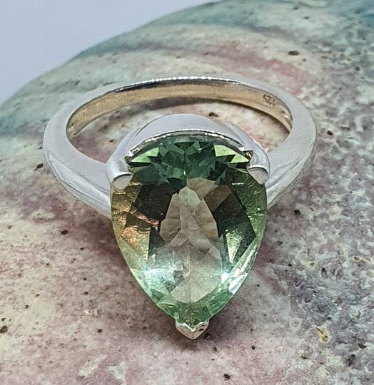 Sterling silver green fluorite ring - Size O and Q