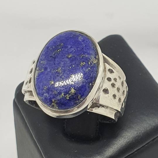 Sterling silver oval lapis lazuli ring