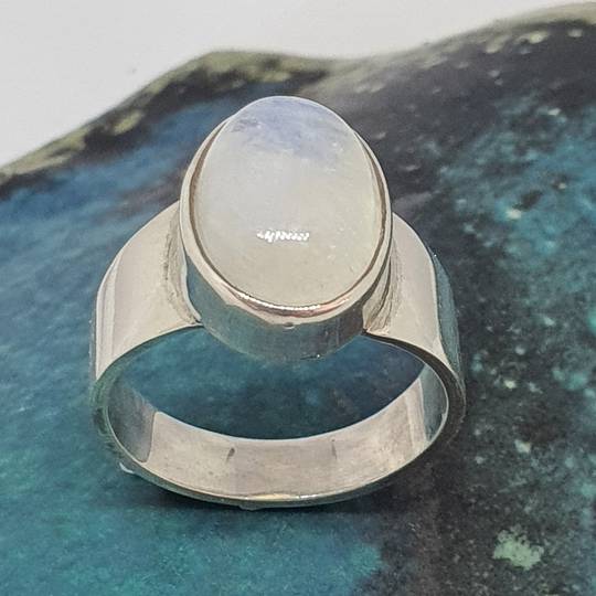 Sterling silver oval moonstone ring