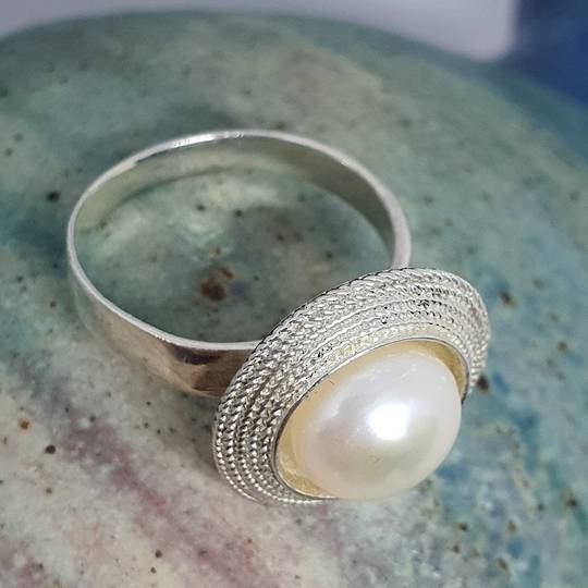 Sterling silver white pearl ring