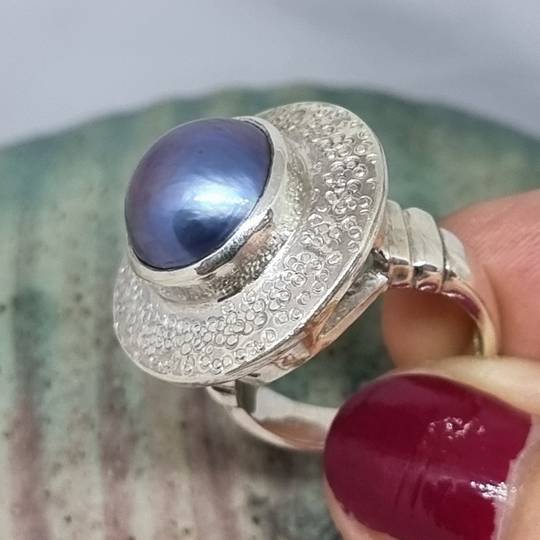Chunky silver paua pearl ring - made in NZ