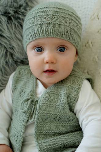 Baby Cakes Faith Vest and Hat 4ply
