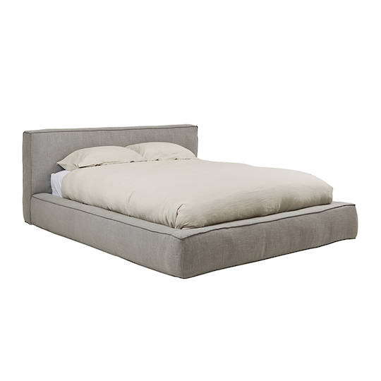 Vittoria Bold Queen Bed