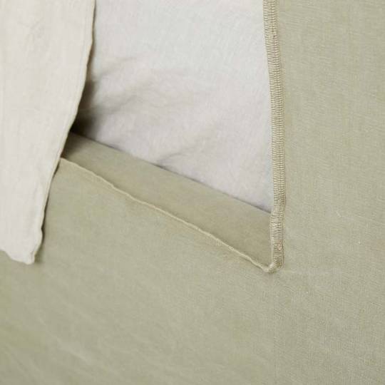 Vittoria Escape Slipcover Bed image 1