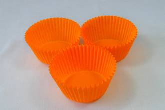 Standard Paper Cases Orange 55x32.5mm (500)