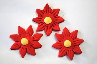 Icing Red Daisy, 35mm. Box of 120