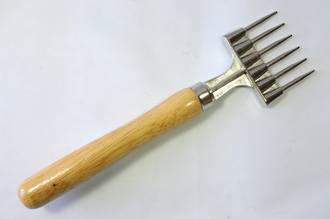 Chocolate Chipper 23cm (for making of chocolate chips)