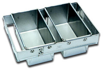 680gm Bread Pan (Set of 2) Top Measure: 405x260mm, 120mm deep - 39 LEFT