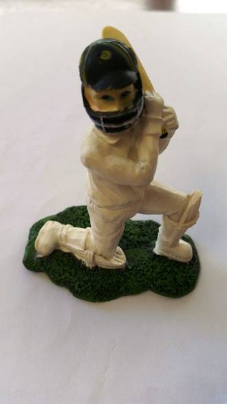 Cricket Batsman Polystone 70MM